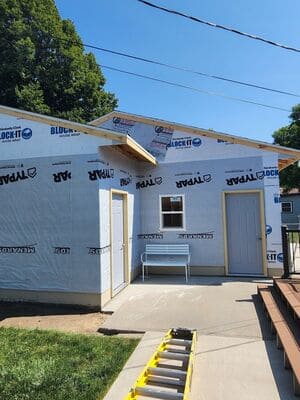 {{ custom_values.service_4 }} in {{custom_values.area_7})