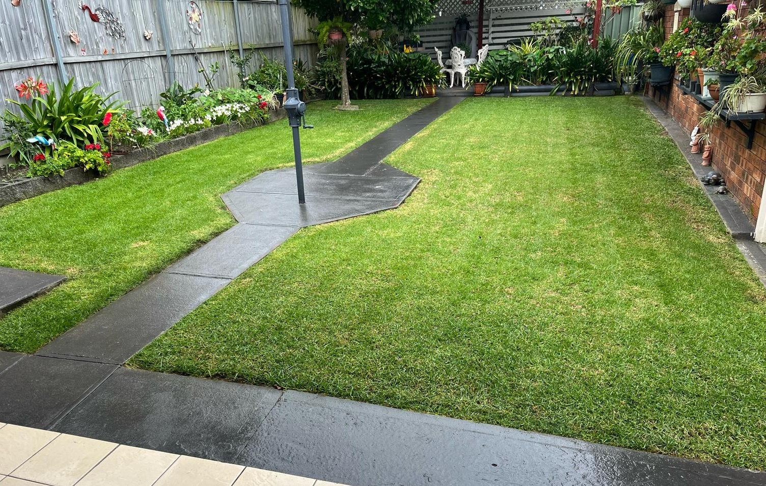 Lawn mowing Canterbury 4