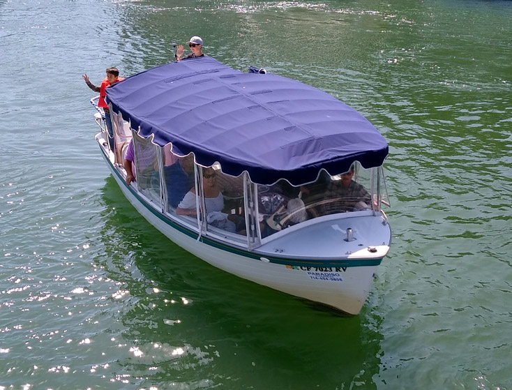 21ft Duffy Sun Cruiser