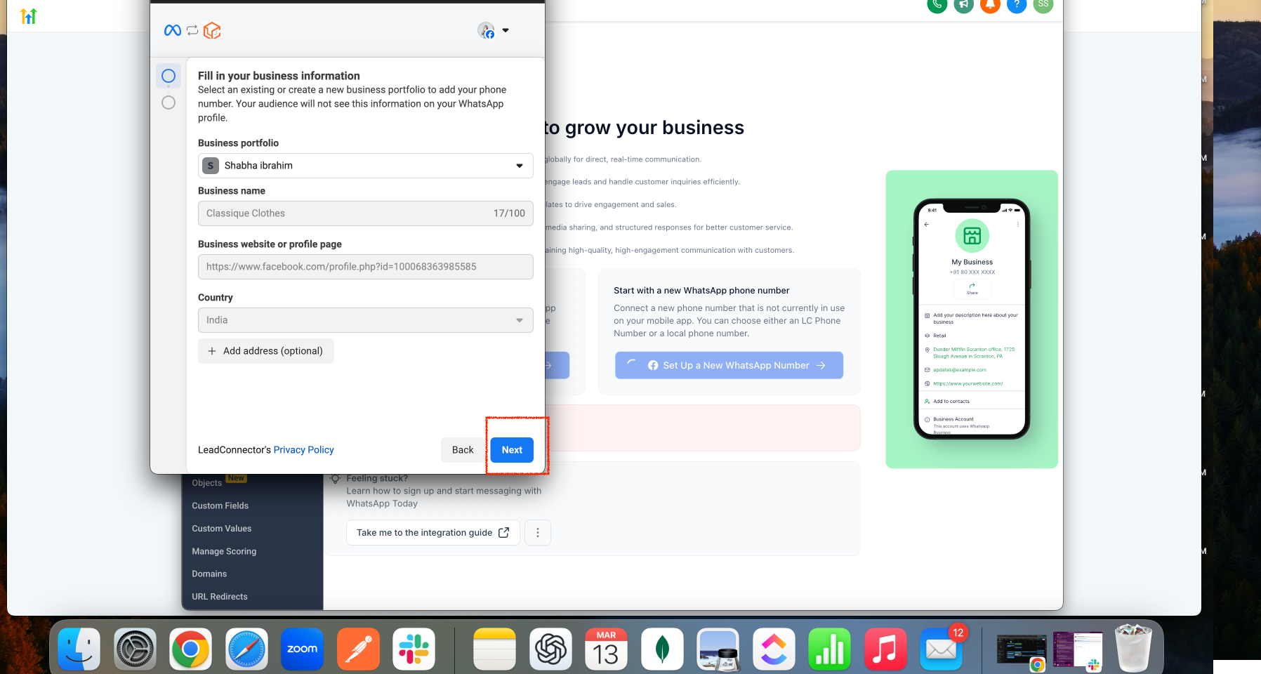 Modulo per inserire le informazioni aziendali per l'account WhatsApp Business.