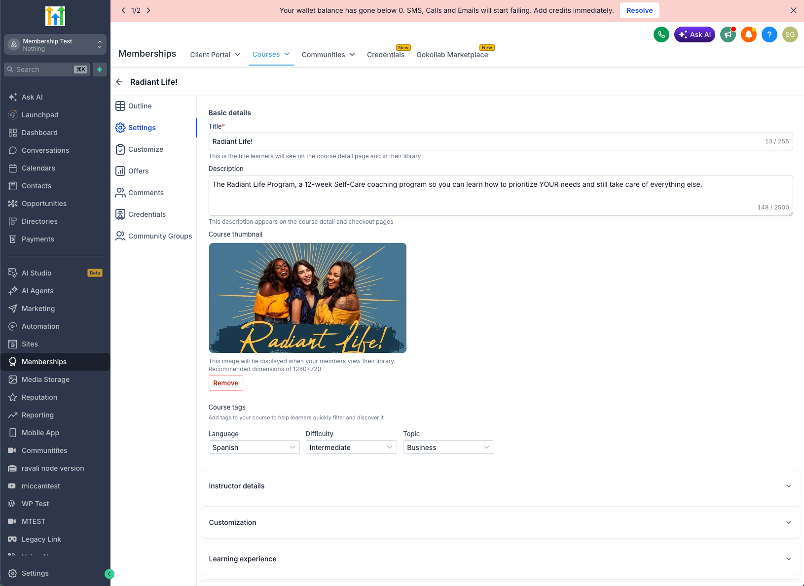 Impostazioni dei tag per un corso su Futuria CRM, con opzioni per lingua, difficoltà e argomento.