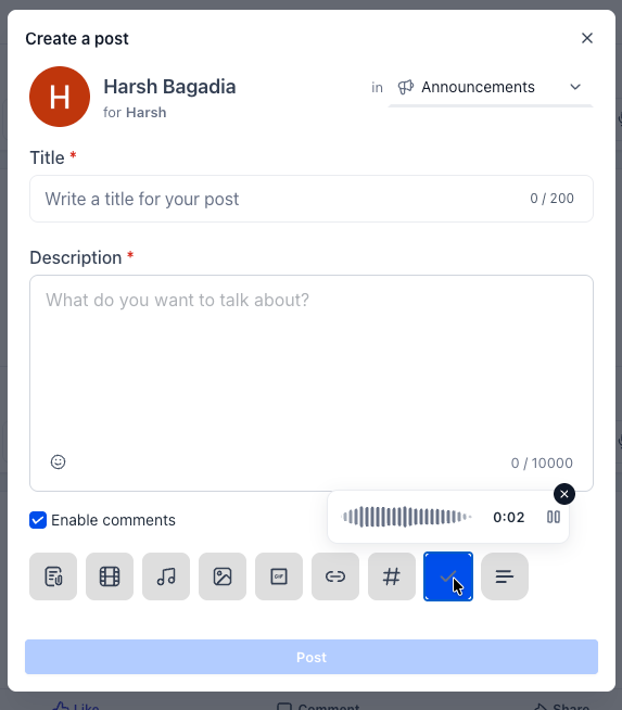 Icona del microfono per registrare una nota vocale in un commento della Community di Futuria CRM.