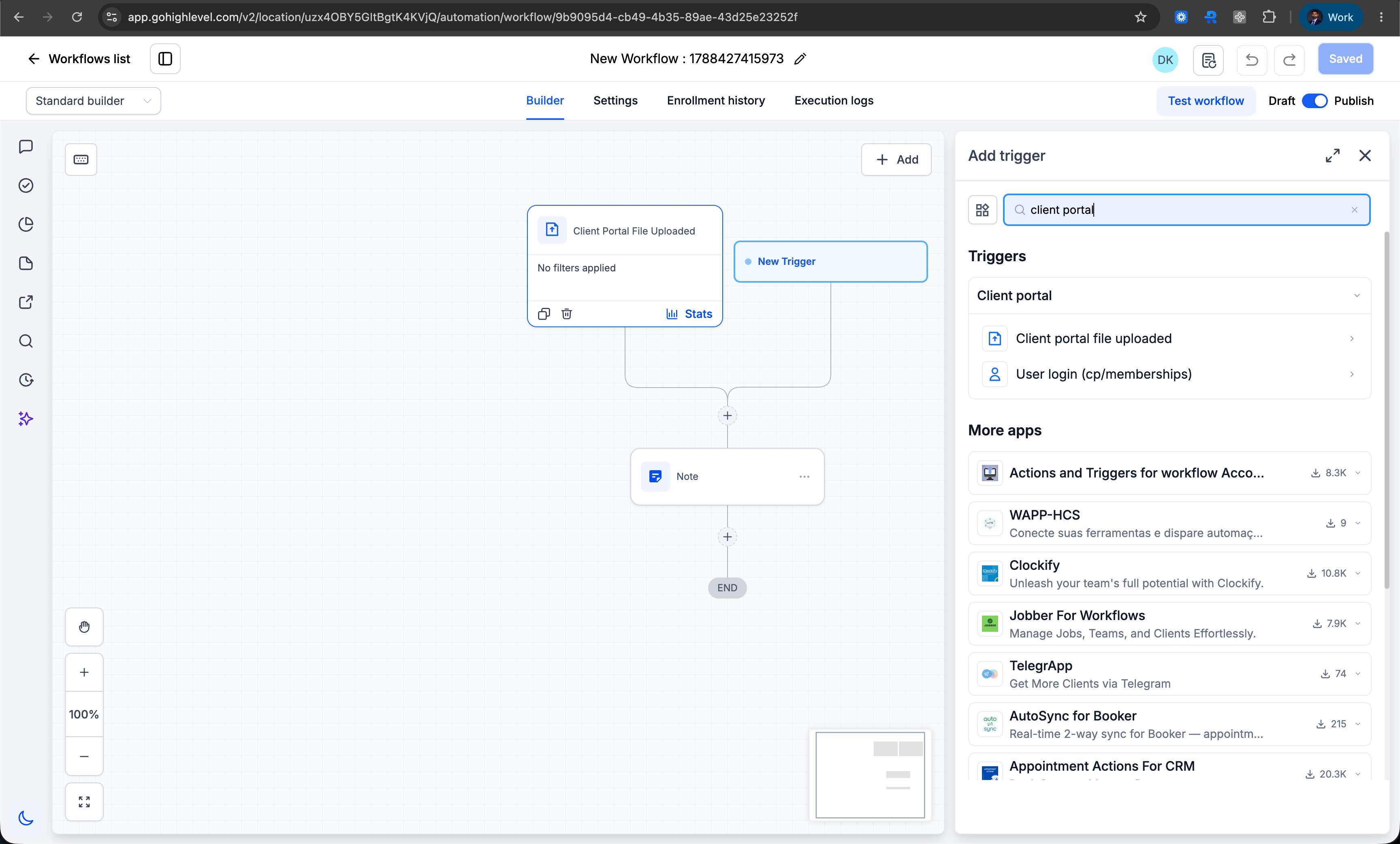 Schermata del builder di workflow di Futuria CRM che mostra il trigger 'Accesso utente' nella nuova categoria Portale clienti.