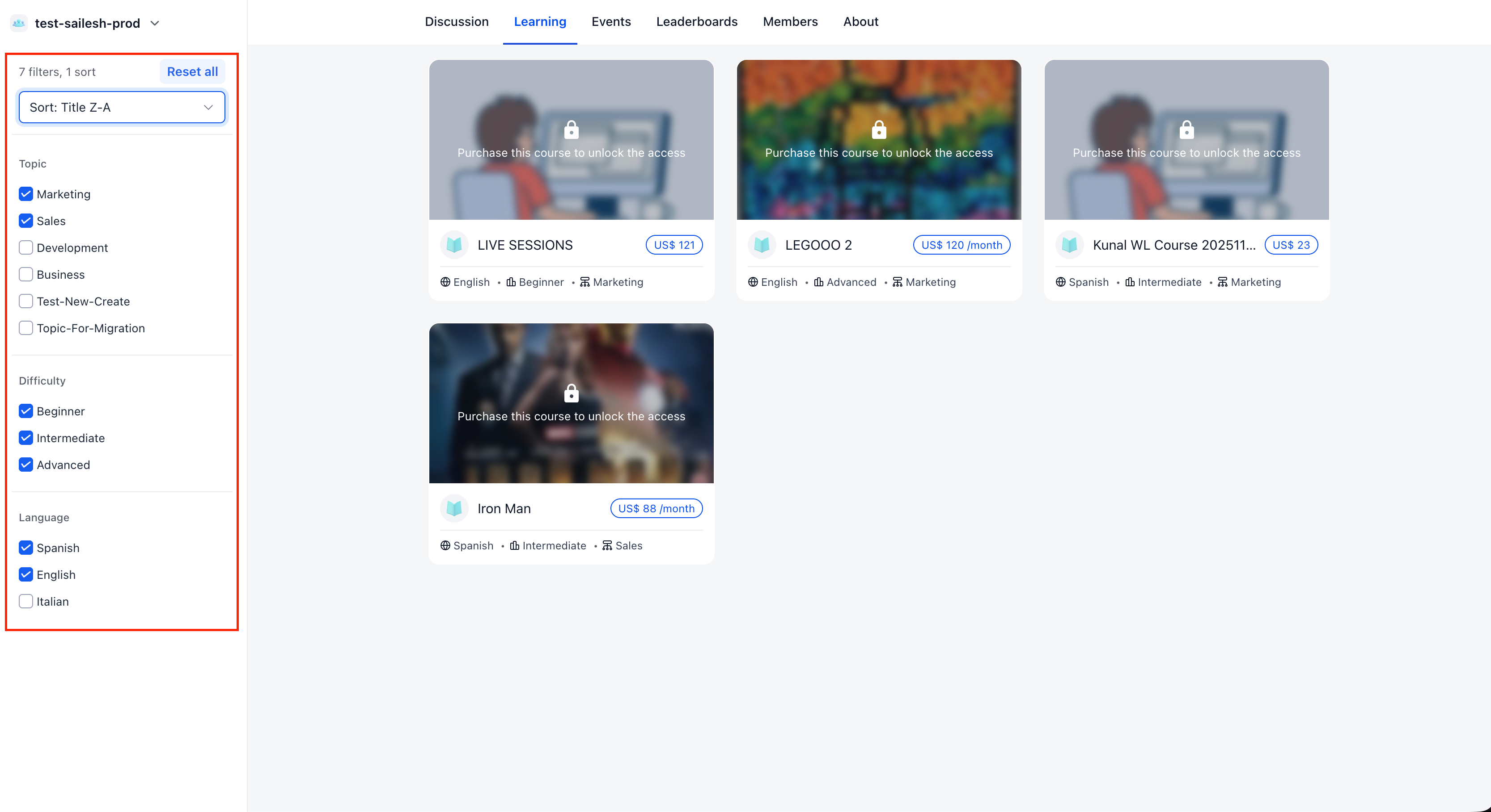 Interfaccia web che mostra le opzioni di filtro per i corsi per argomento, difficoltà e lingua.