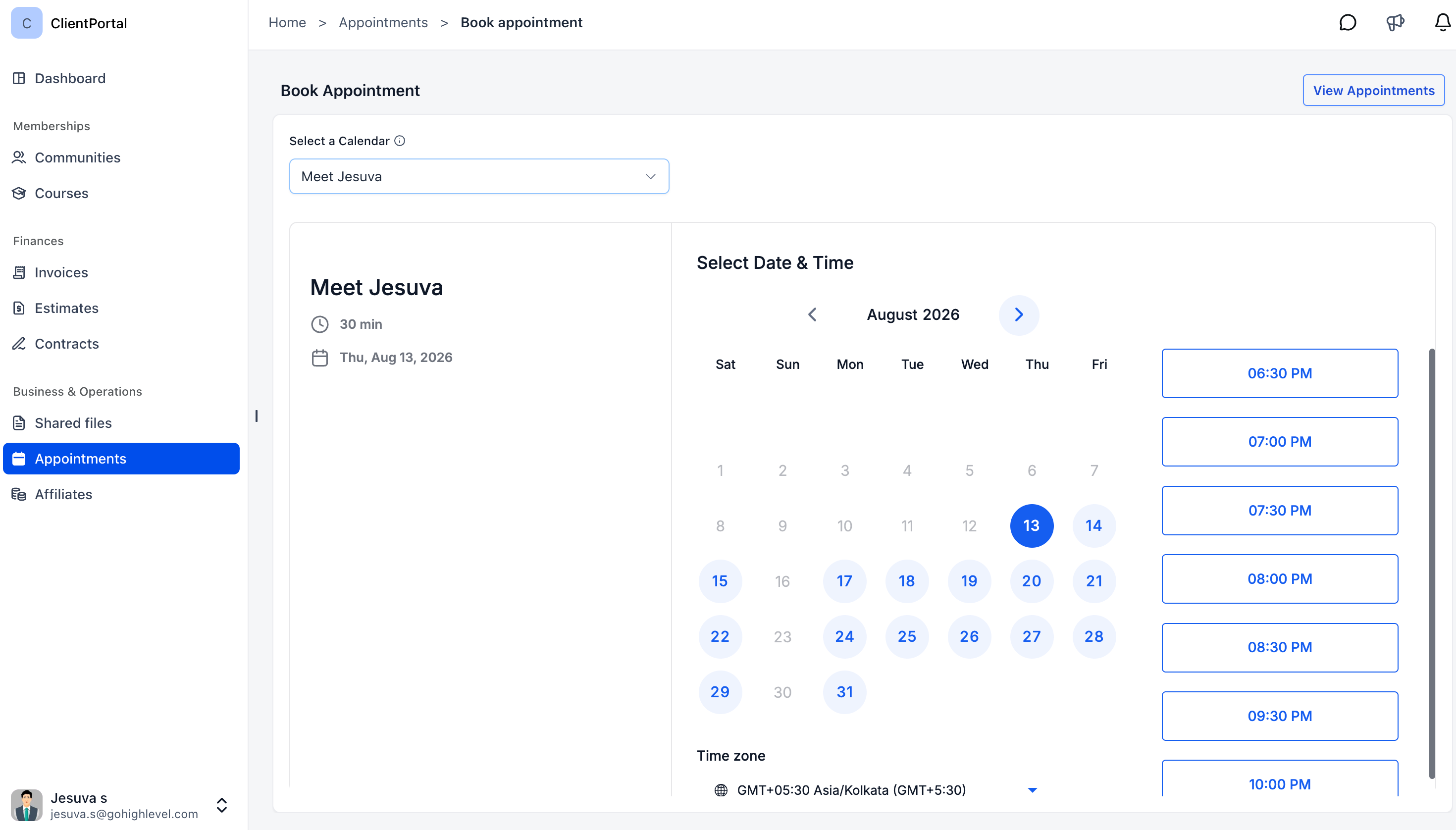 Selezione del calendario per la prenotazione di un appuntamento nel portale clienti.