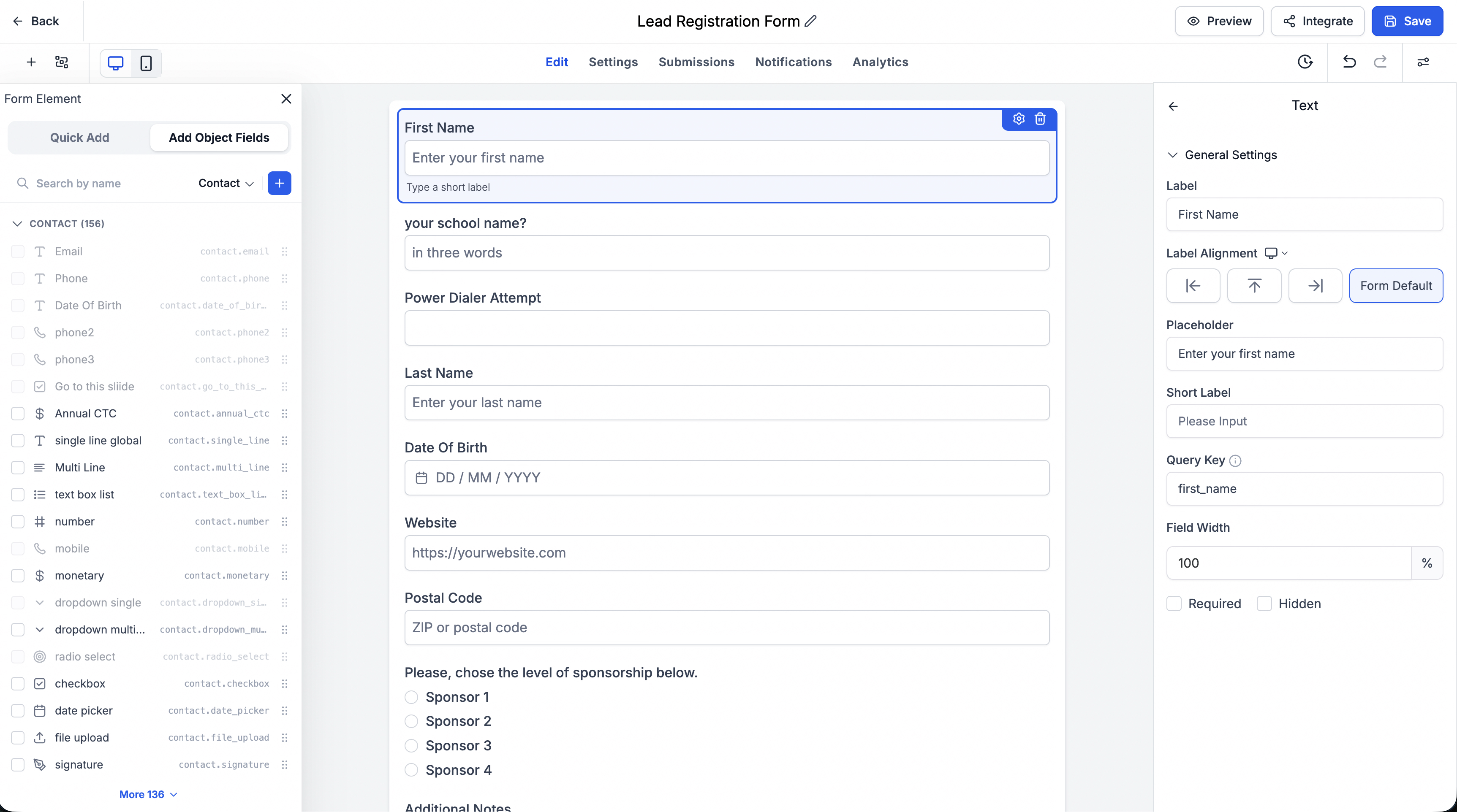 Pannello 'Aggiungi campi oggetto' nel builder di Futuria CRM.