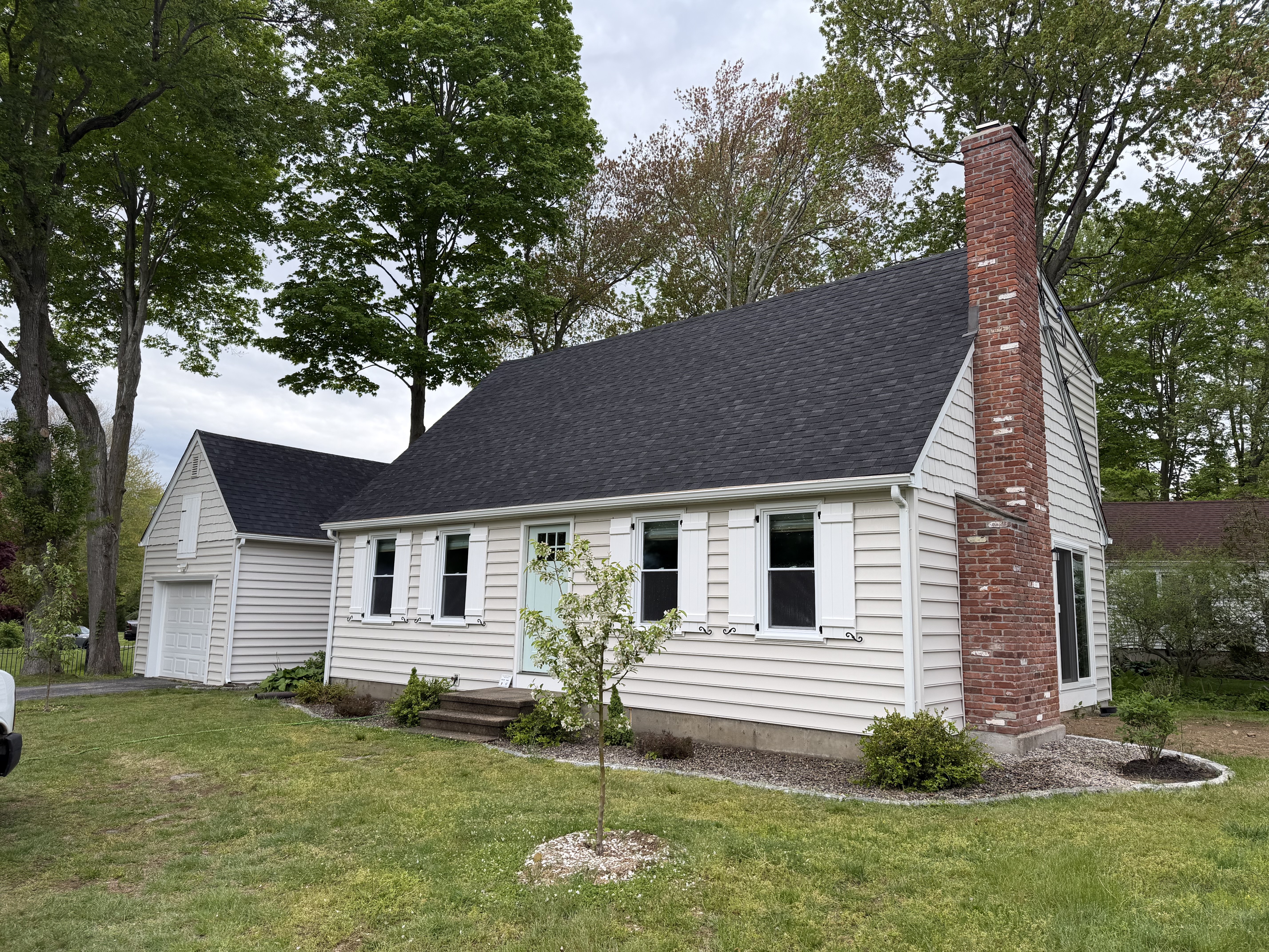 Completed roof replacement by Maine Coast Roofing in Midcoast Maine