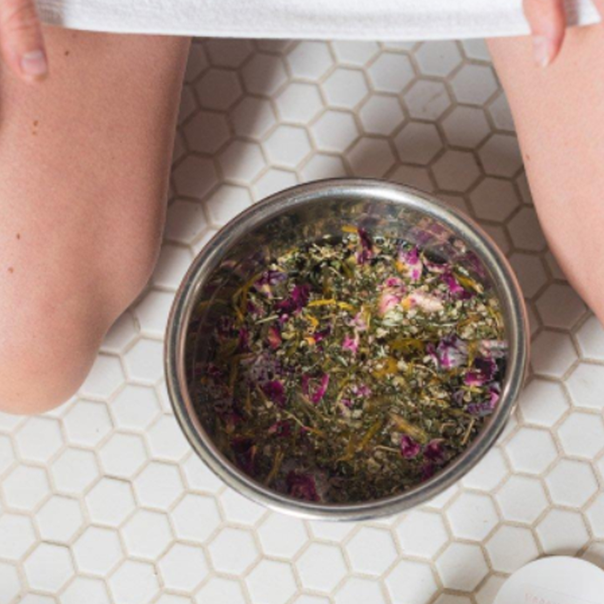 Yoni steam herbs