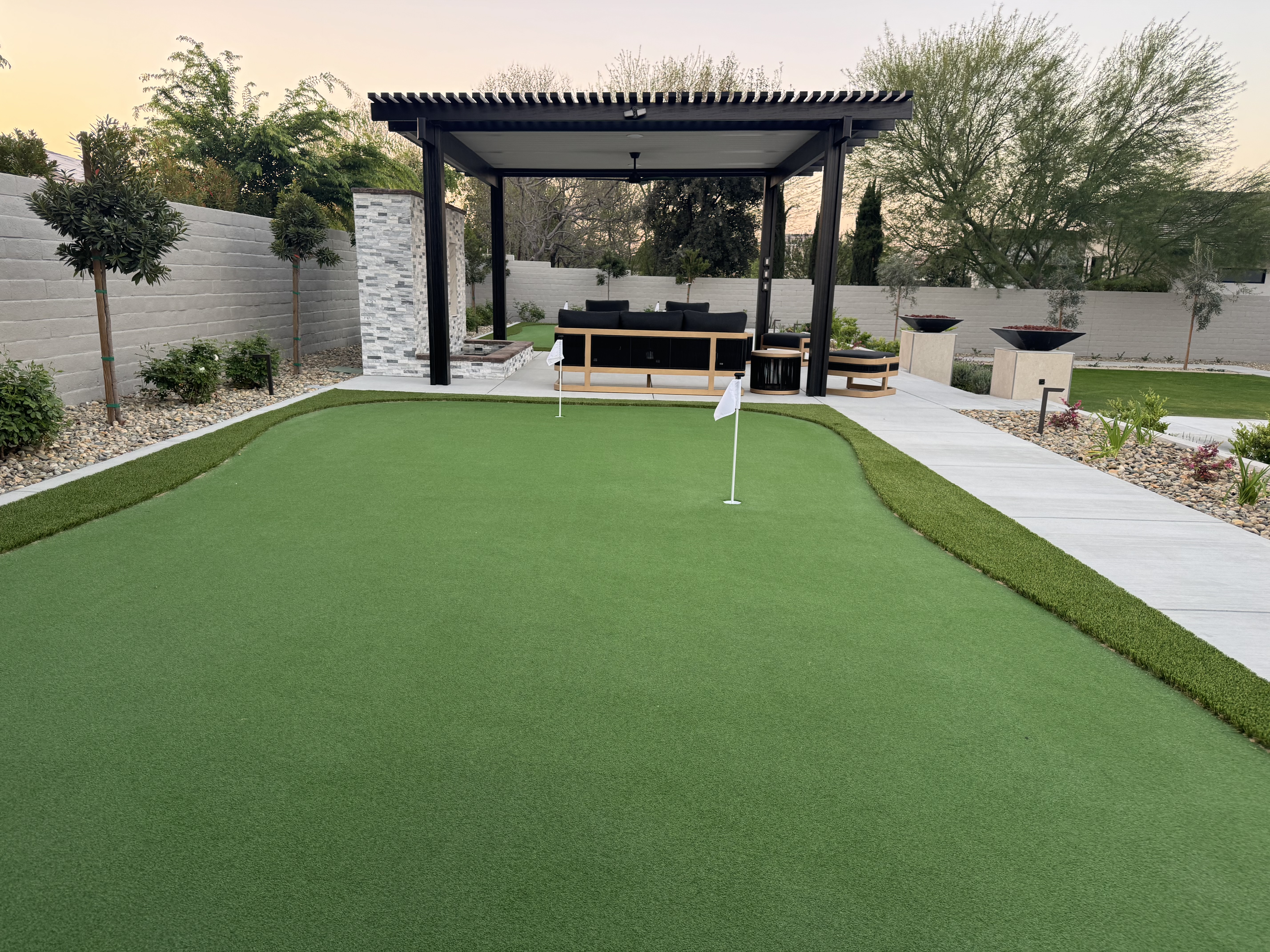 Luxury backyard outdoor living showroom in Bakersfield CA by BG Landscape Services