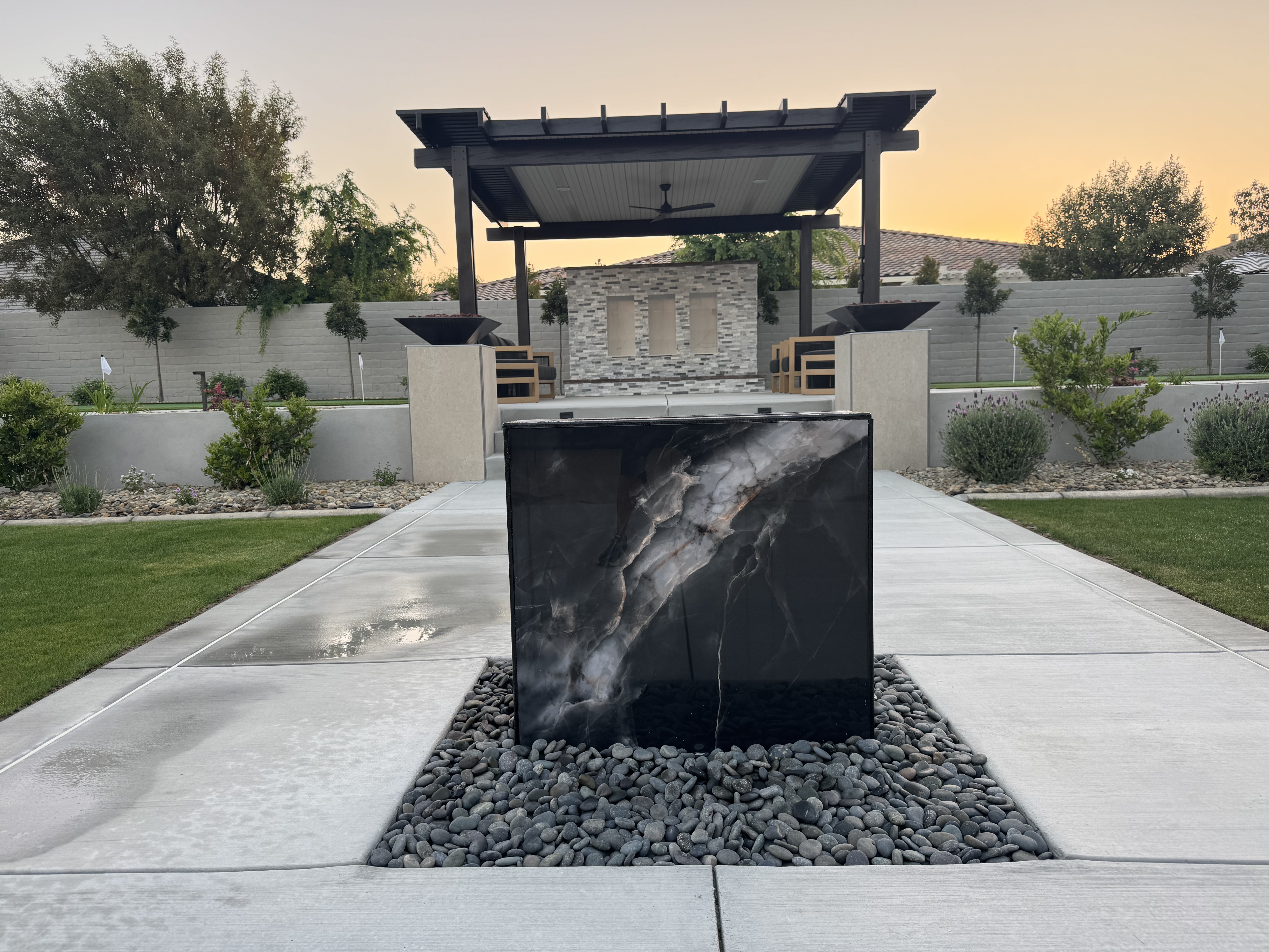 Custom putting green and backyard landscape design in Bakersfield CA