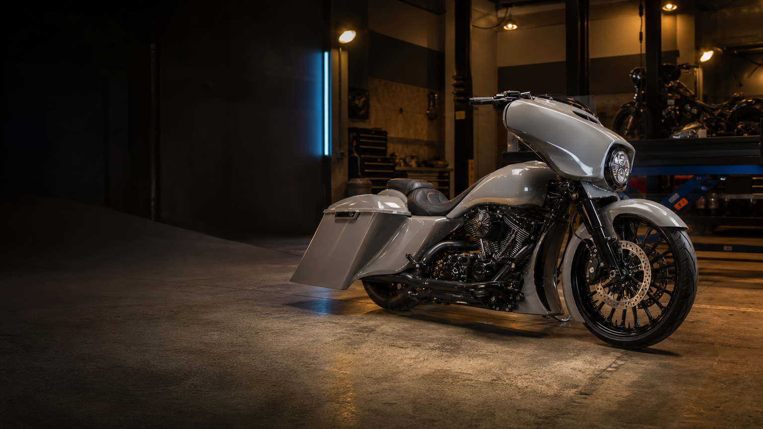 Cruiser and bagger service and builds in Miami at Biscayne Moto Works