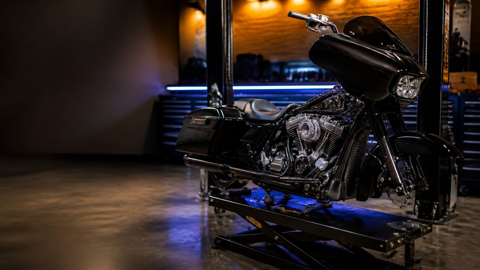 Harley Street Glide Stage 2 build in Miami at Biscayne Moto Works