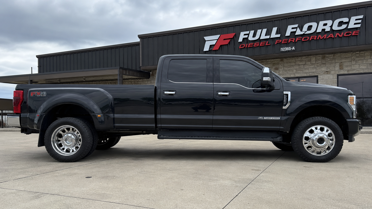 Ford F-350 6.7 Power Stroke towing build Houston Drop Forged Diesel