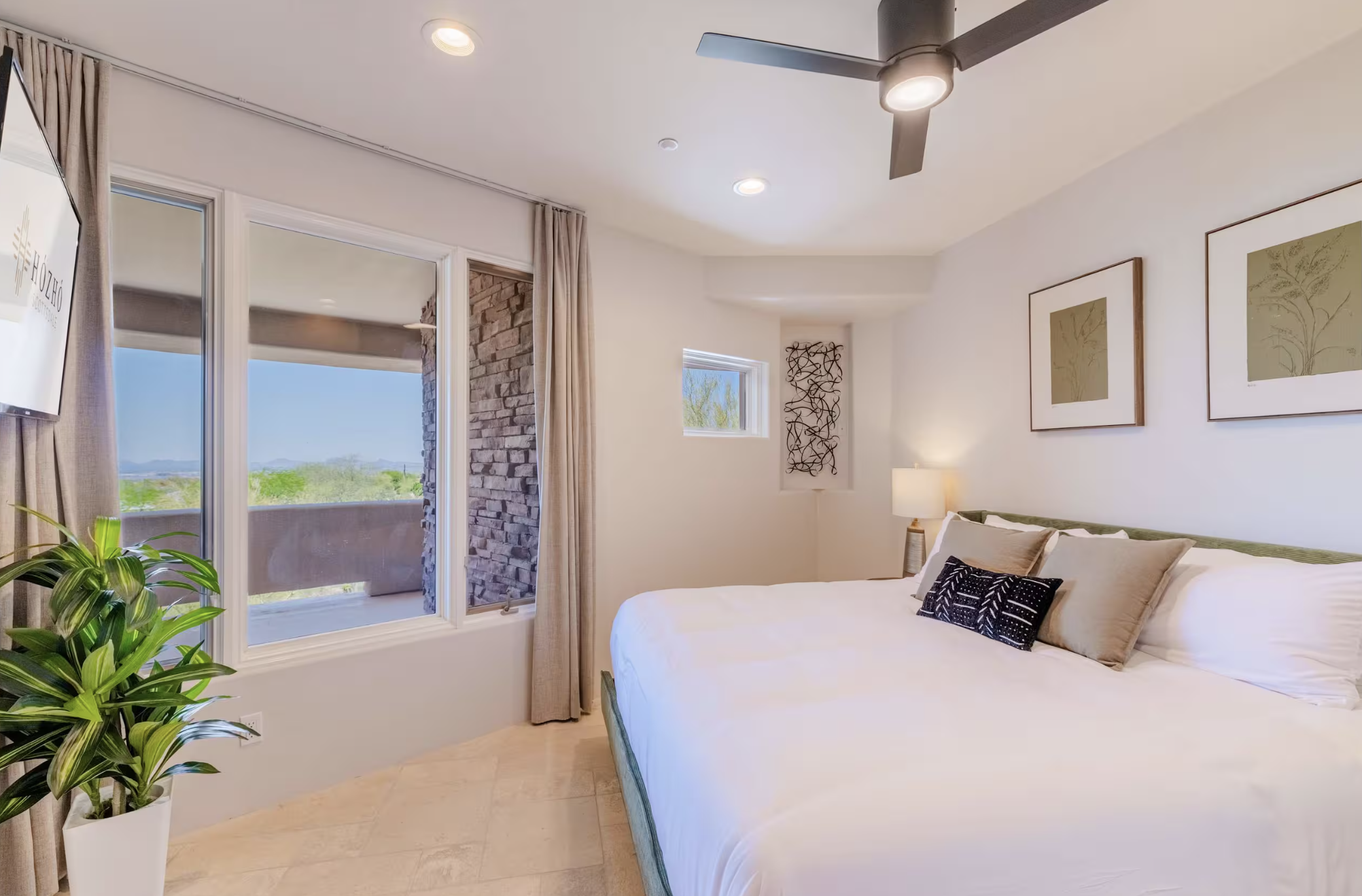 Suite 1: The Presidential Desert Estate Suite