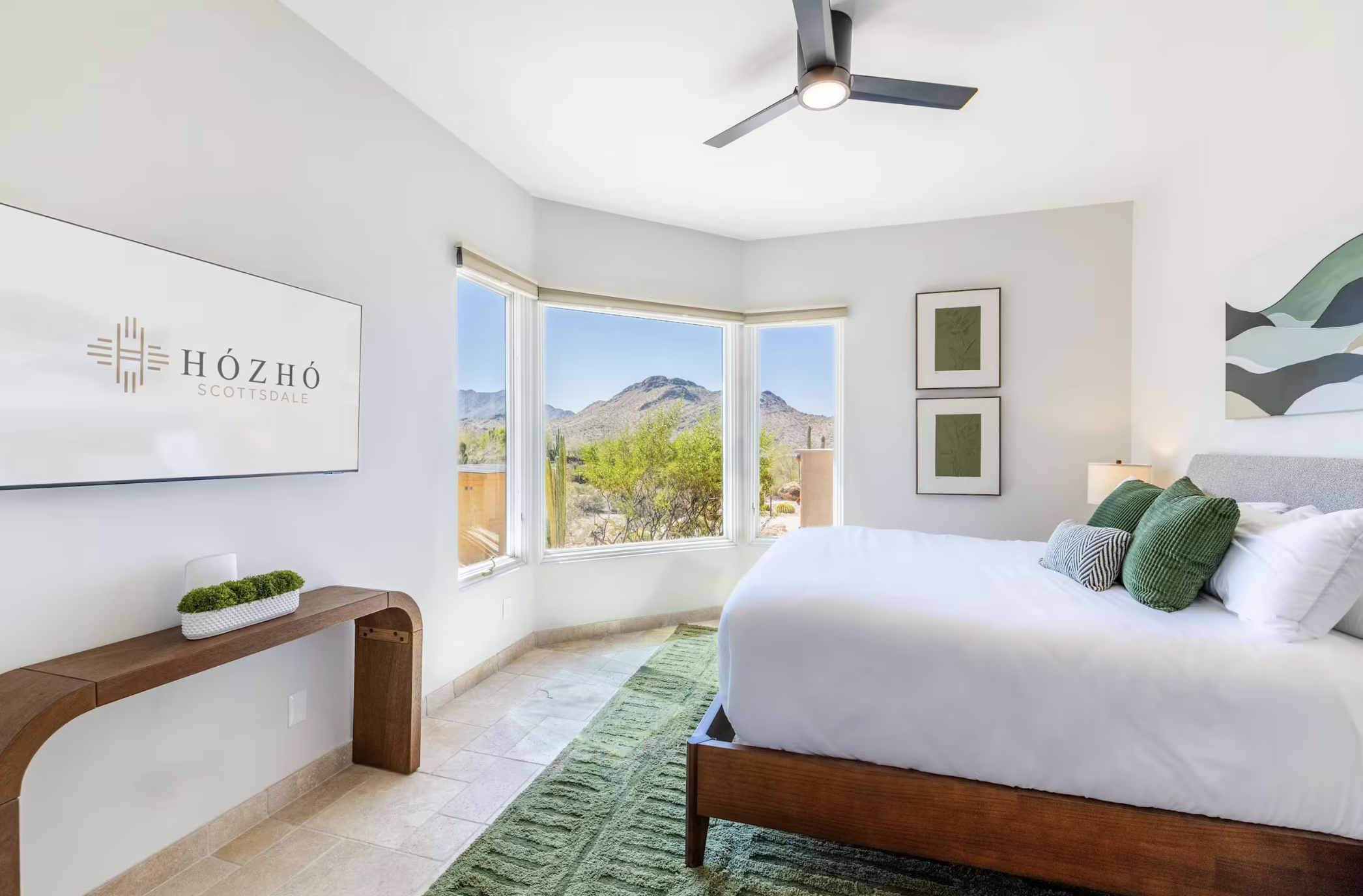 Suite 8: The Canyon Vista Suite