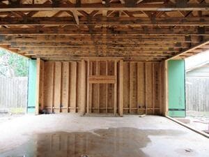 {{ custom_values.service_1 }} in {{custom_values.area_1})