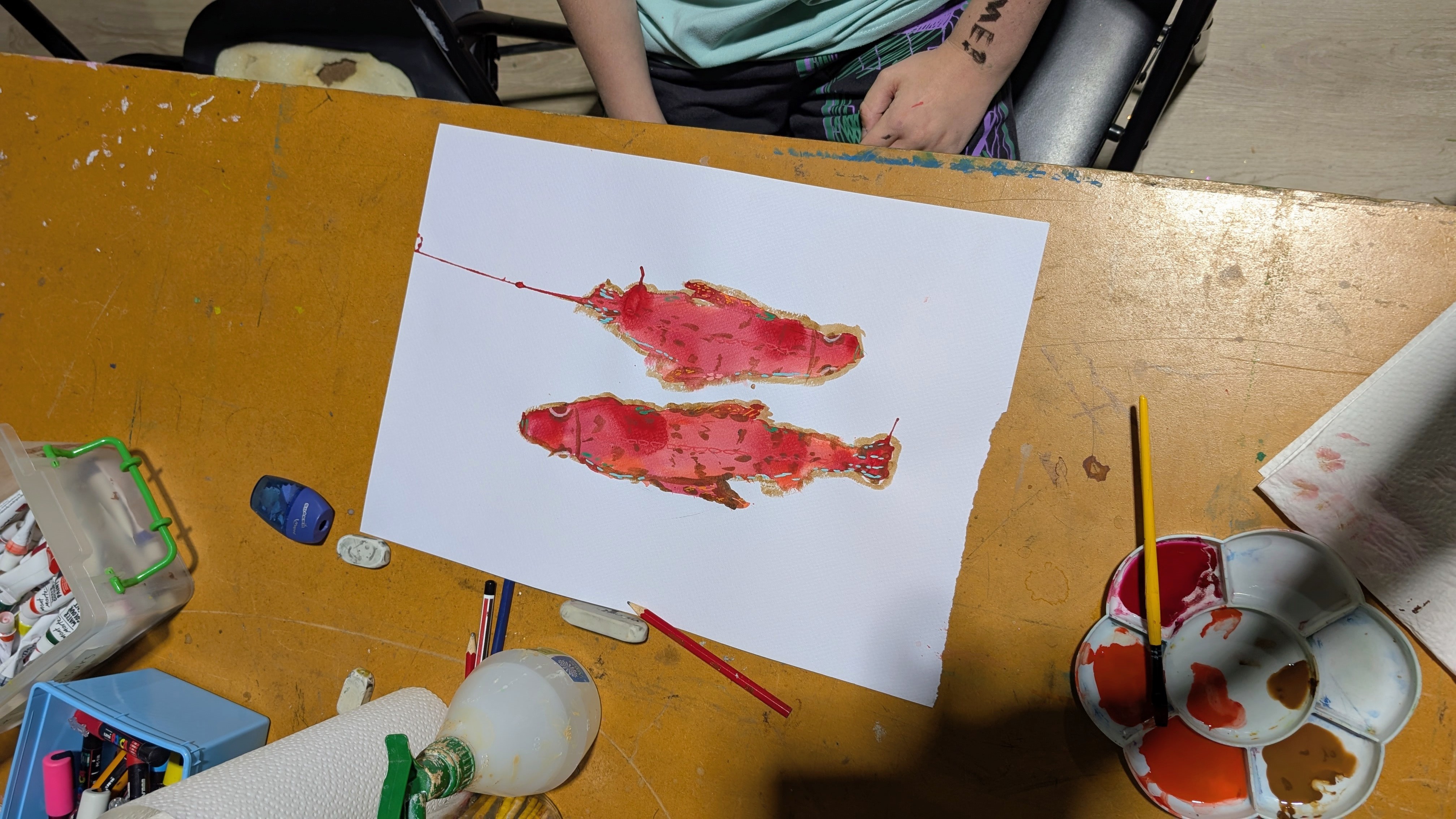 Child painting at Creative Makes art studio Hastings Mornington Peninsula Child painting at Creative Makes art studio Hastings Mornington Peninsula