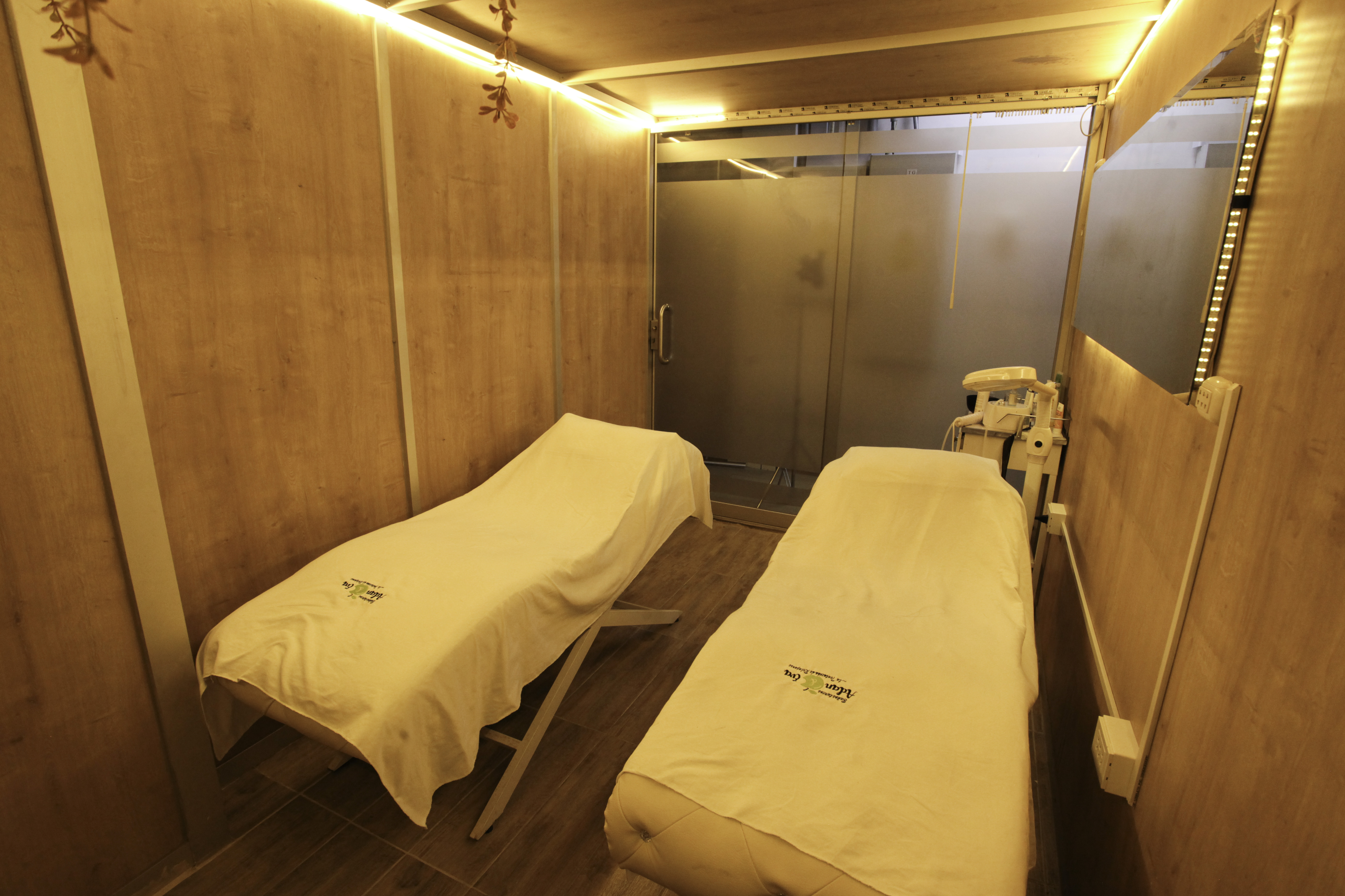Adán y Eva Spa