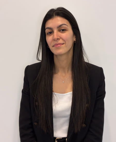 Dra. Souha Marouan Ababou — cirujana plástica colegiada en SIA Clinics Barcelona