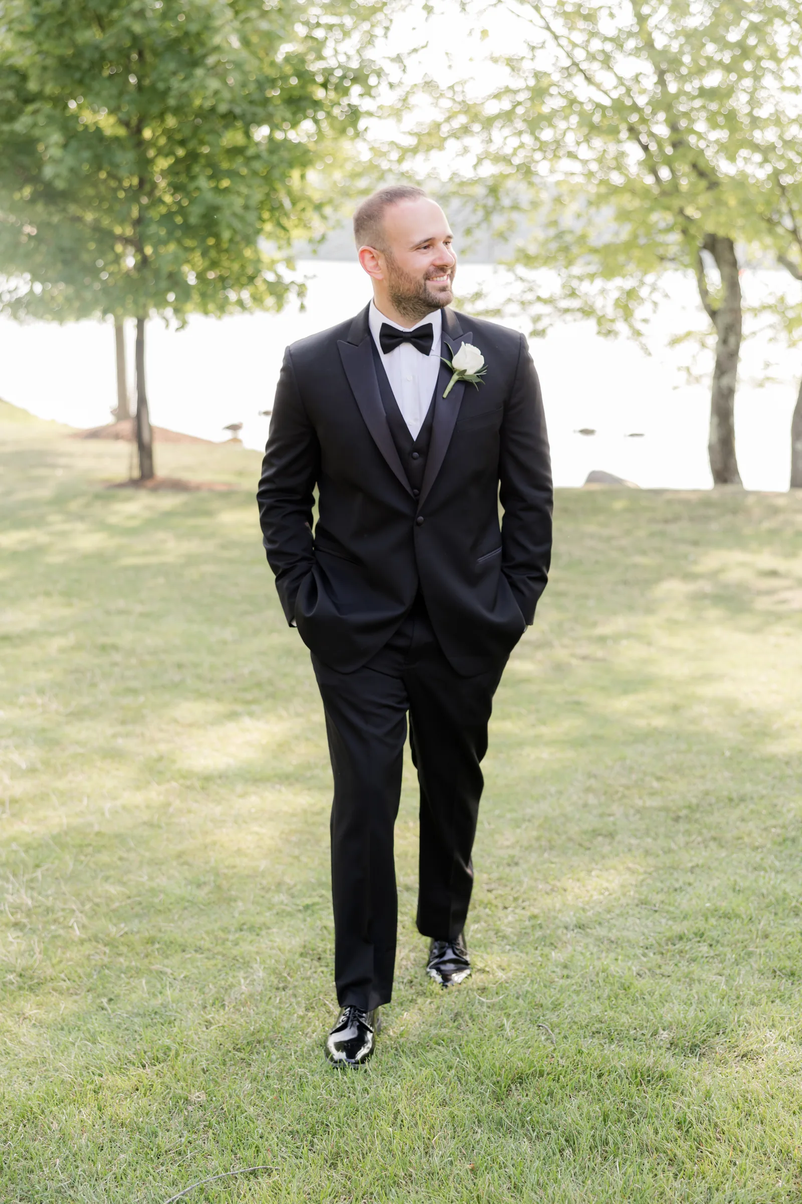 Mary and Keith — wedding day moment