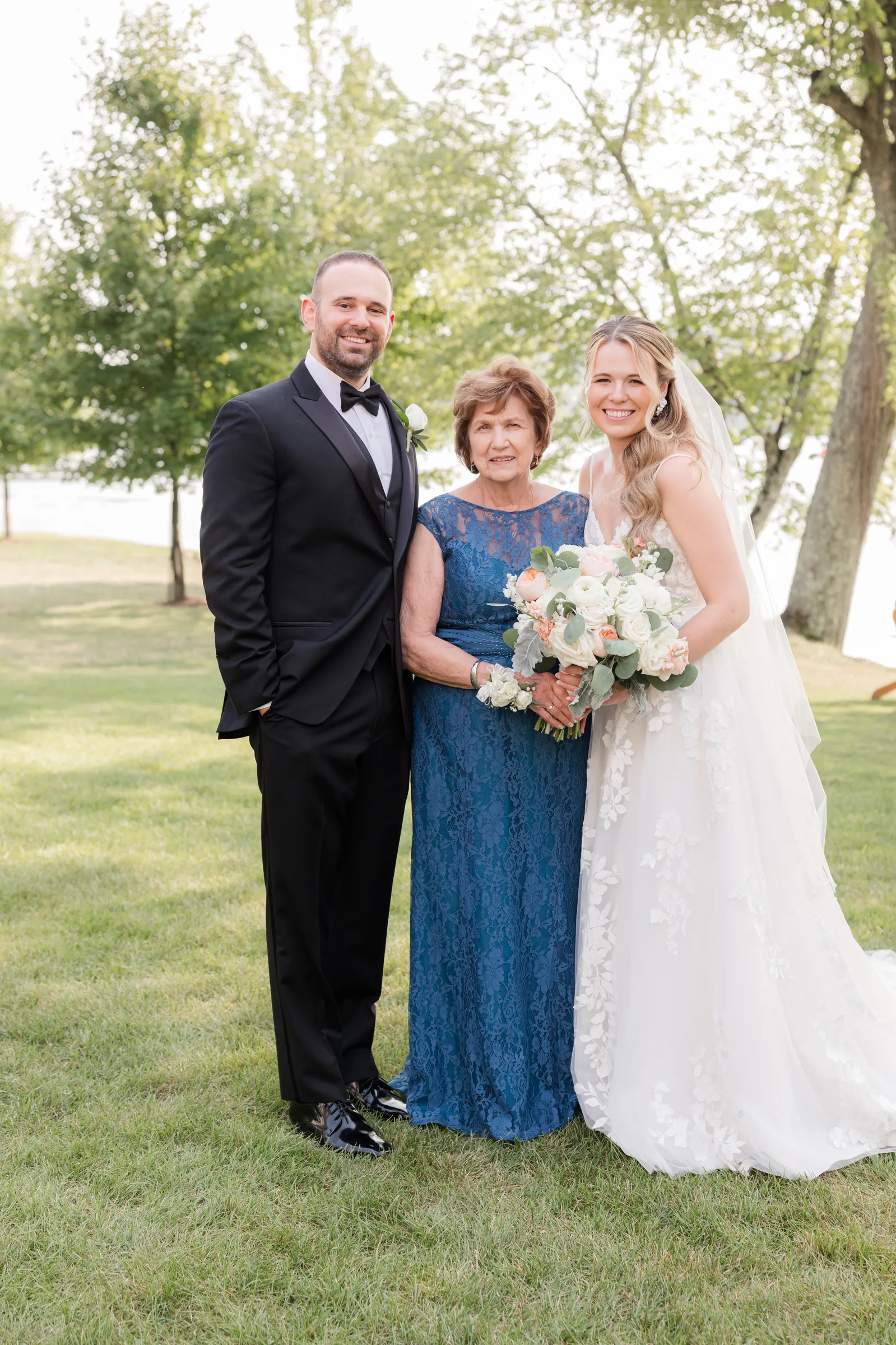 Mary and Keith — bride with parents
