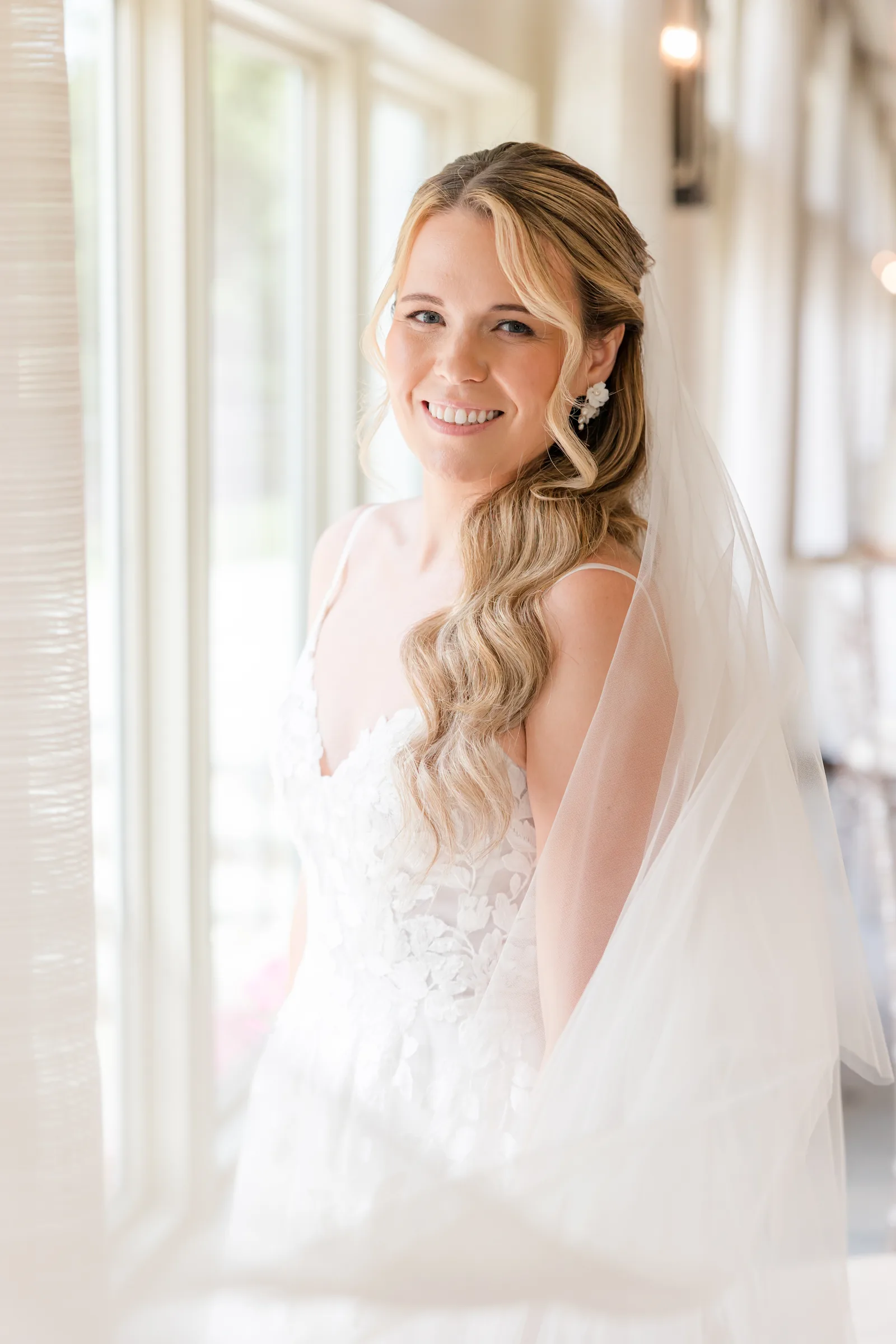Mary and Keith — wedding day moment