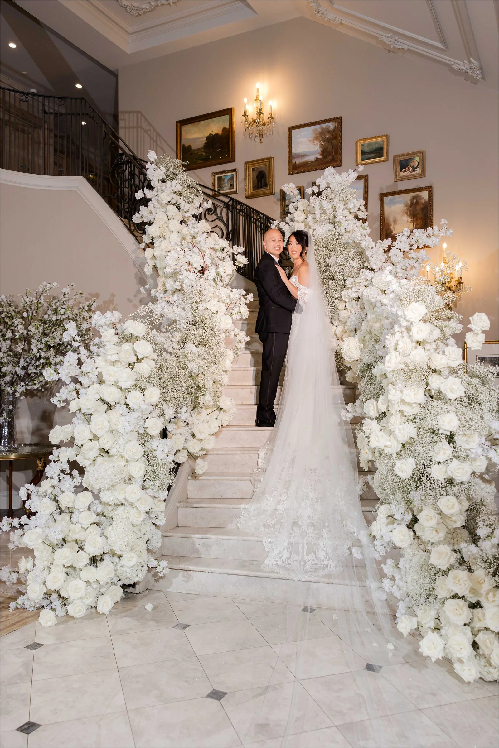 Stephanie and Cliff — bride with white parasol