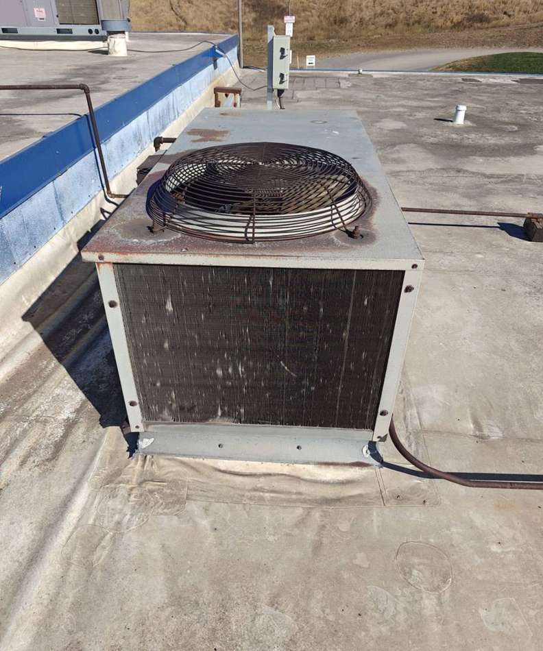 Rooftop HVAC unit on the Pine Bend Landfill office roof, October 2024