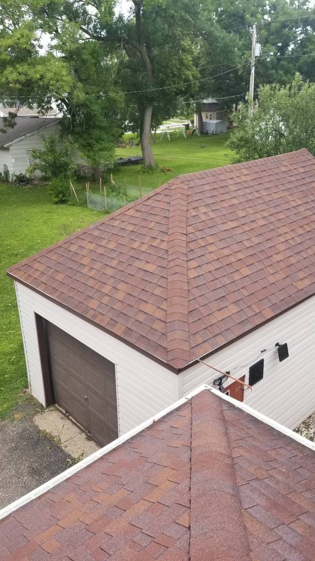 Detached garage roof inspected in Blue Earth, July 25, 2018