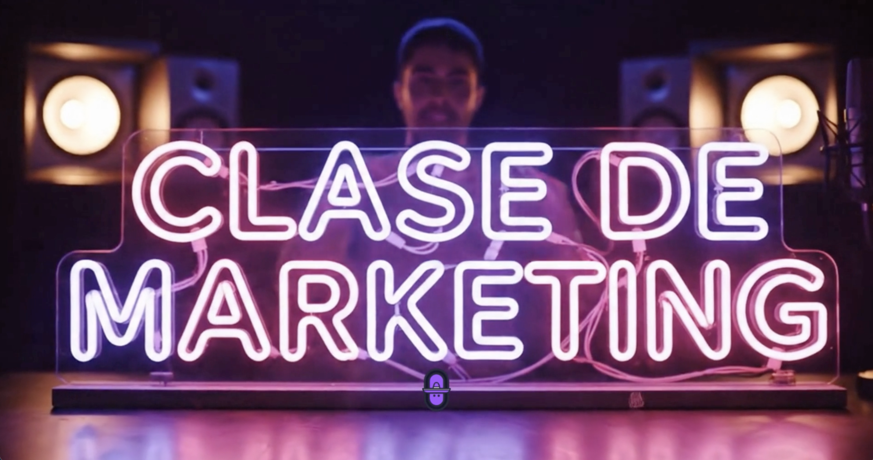 Clases de Marketing para Músicos: ¿Realmente necesitas un Manager o solo estrategia? 🎓🚀