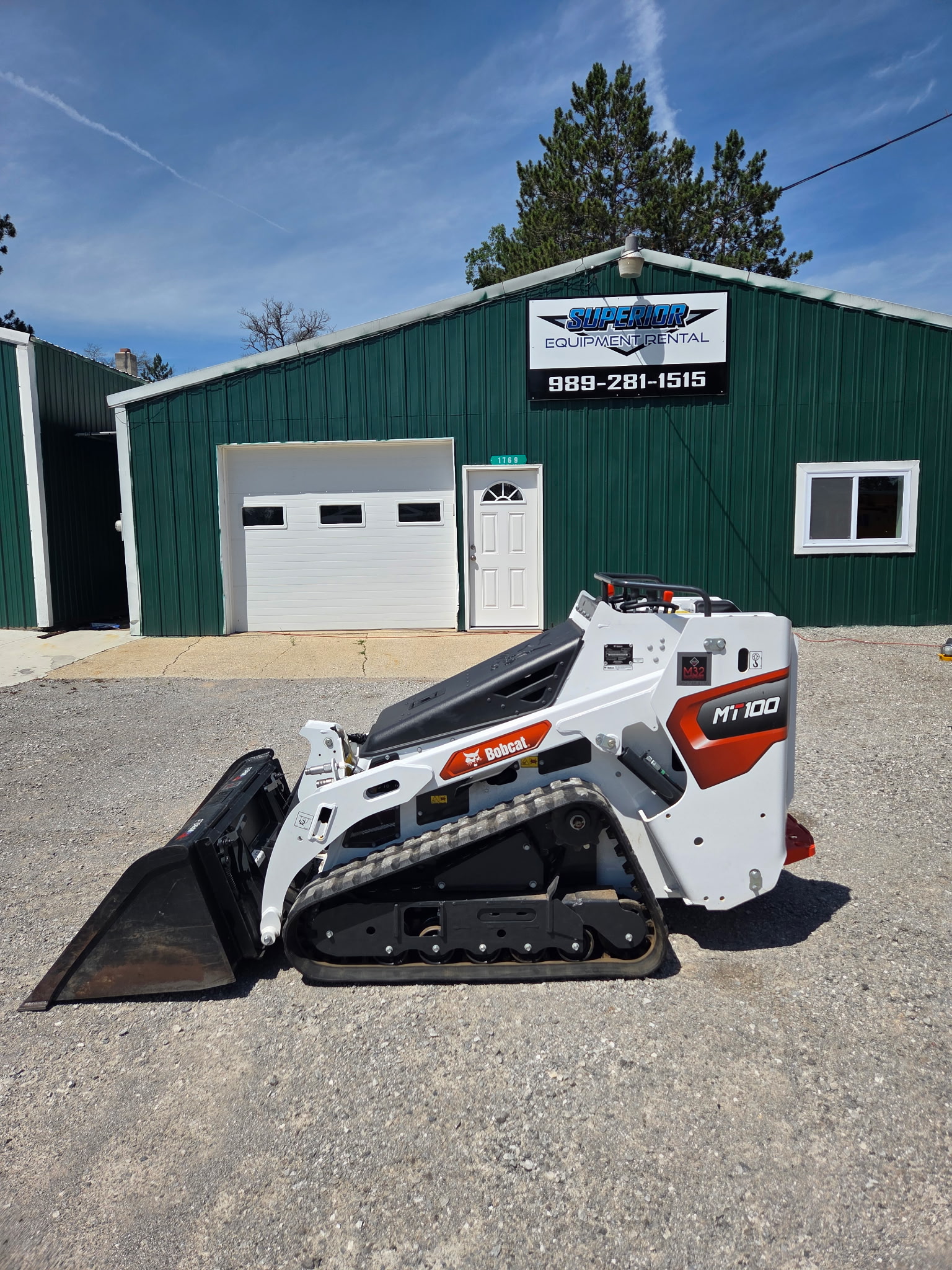 Mini-Skid Steer Image