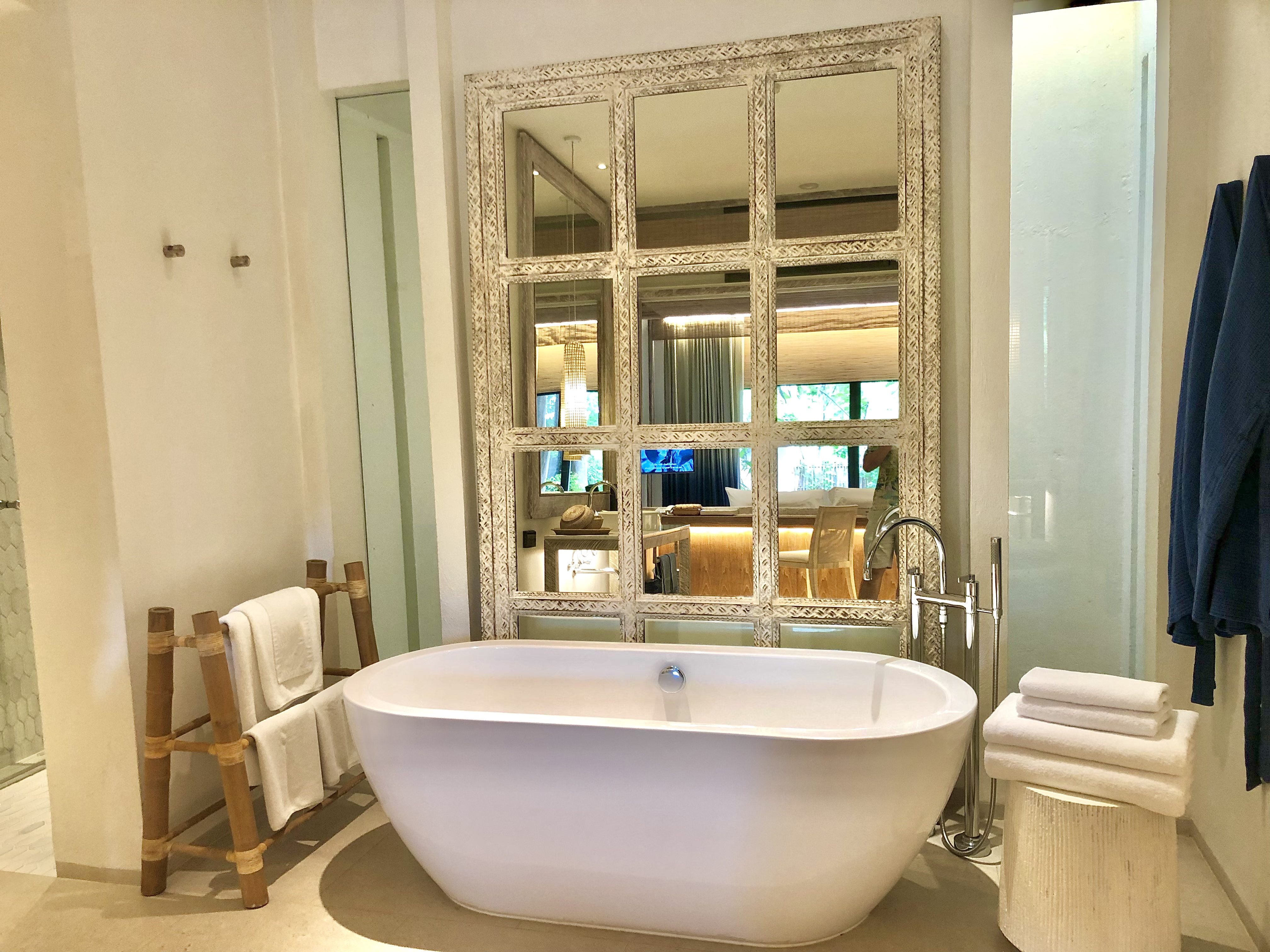 Best Bath Renovation Contractors for Modern Bathroom Remodeling