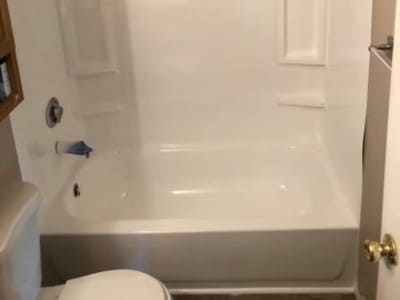 Fiberglass Tub Crack in Prince George’s County