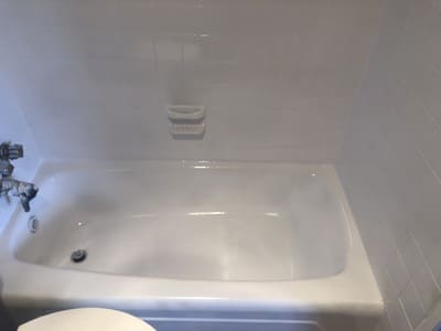 Shower Pan Refinishing in Prince George’s County