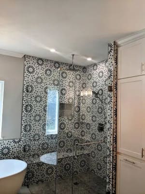 {{ custom_values.service_2 }} in {{custom_values.area_7})