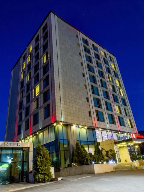 Hotel HP Tower One din Brașov, locul Caravanei Impasto