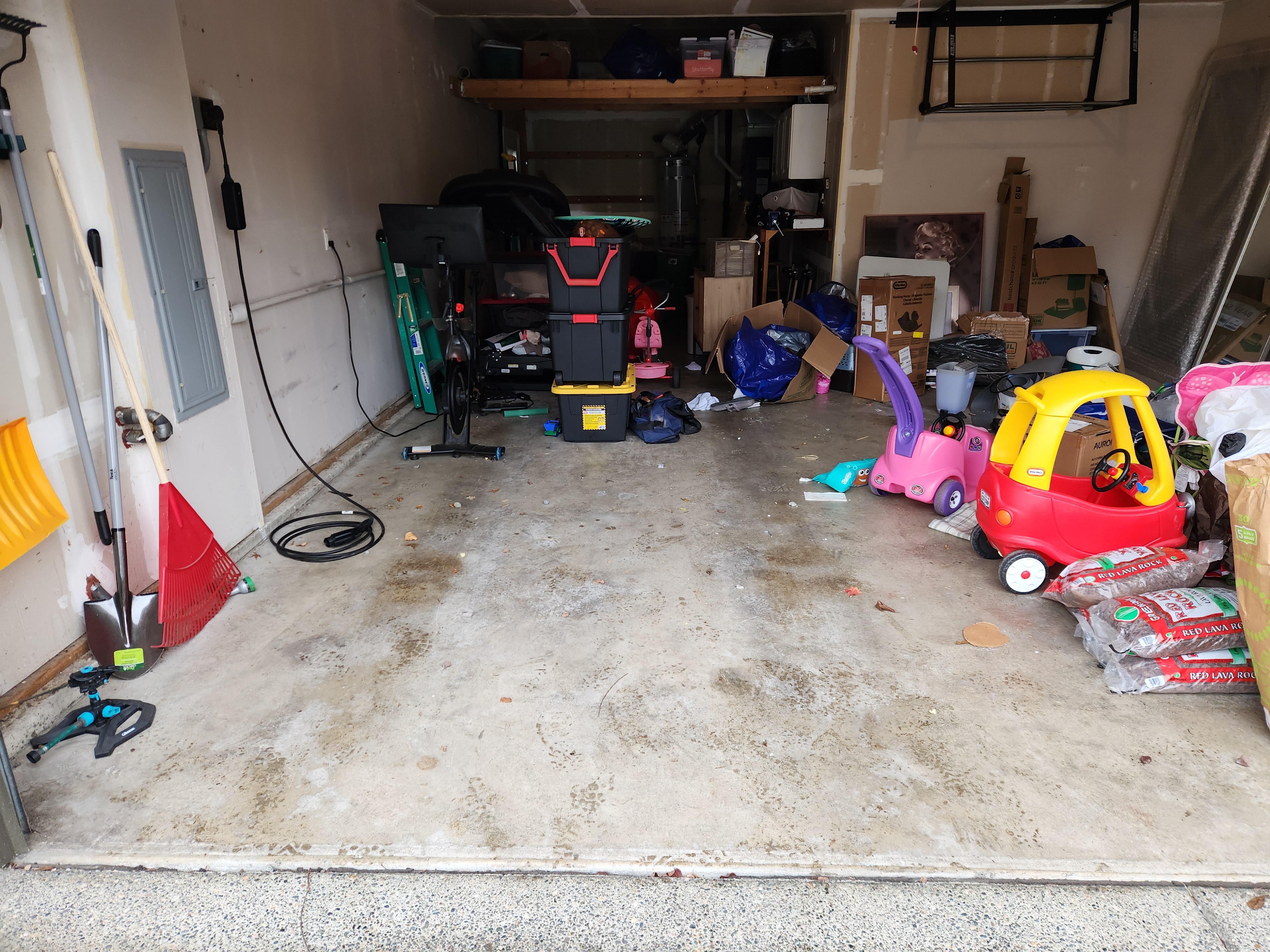 Renton Garage Transformation - Clean and organized space after junk removal