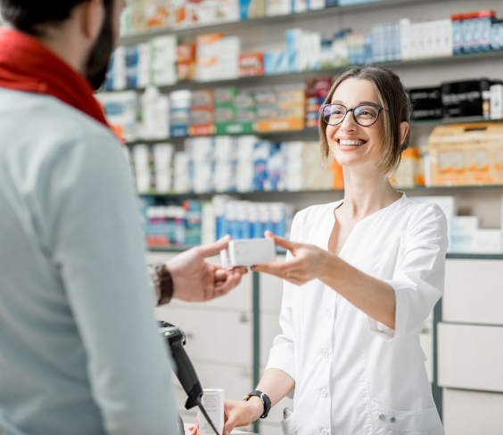 pharmacist-smiling1
