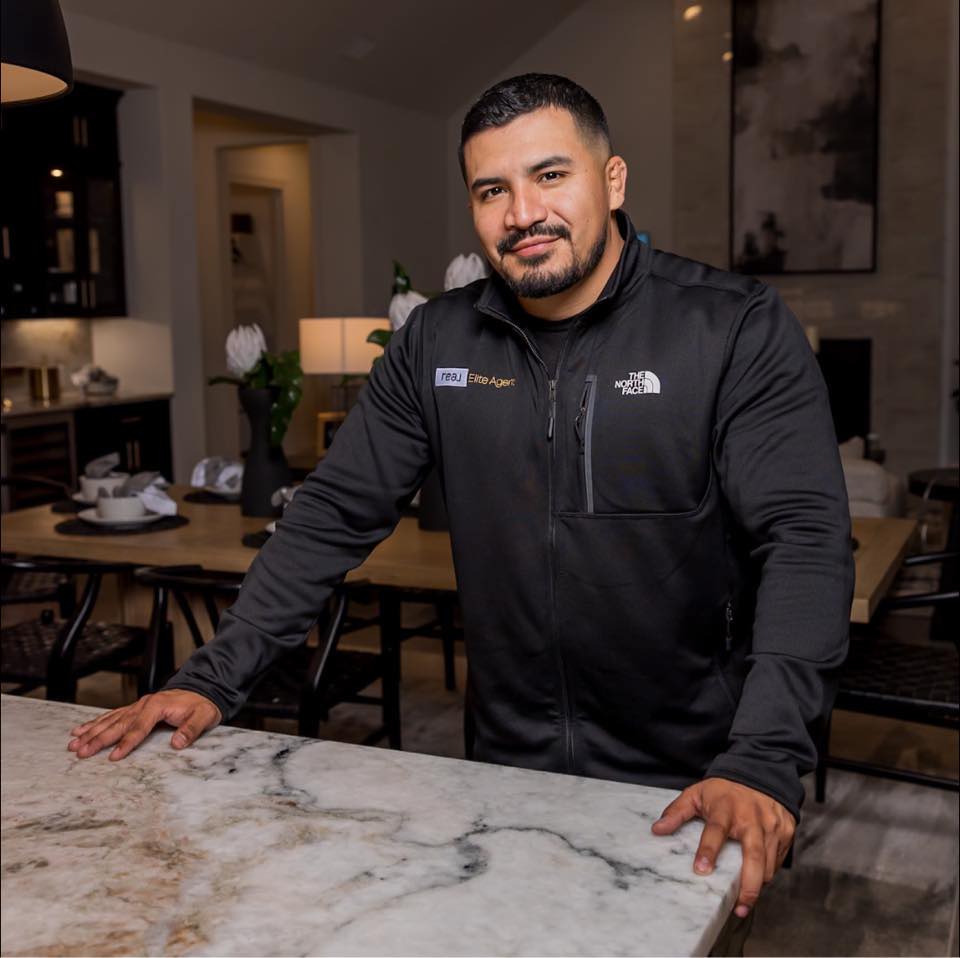 Richard Peña, San Antonio real estate expert