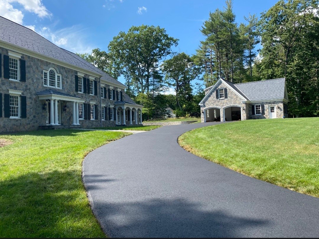 Residential driveway paving finish