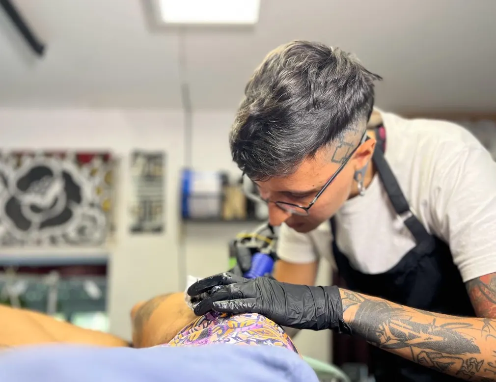 Close-up of Orne tattooing