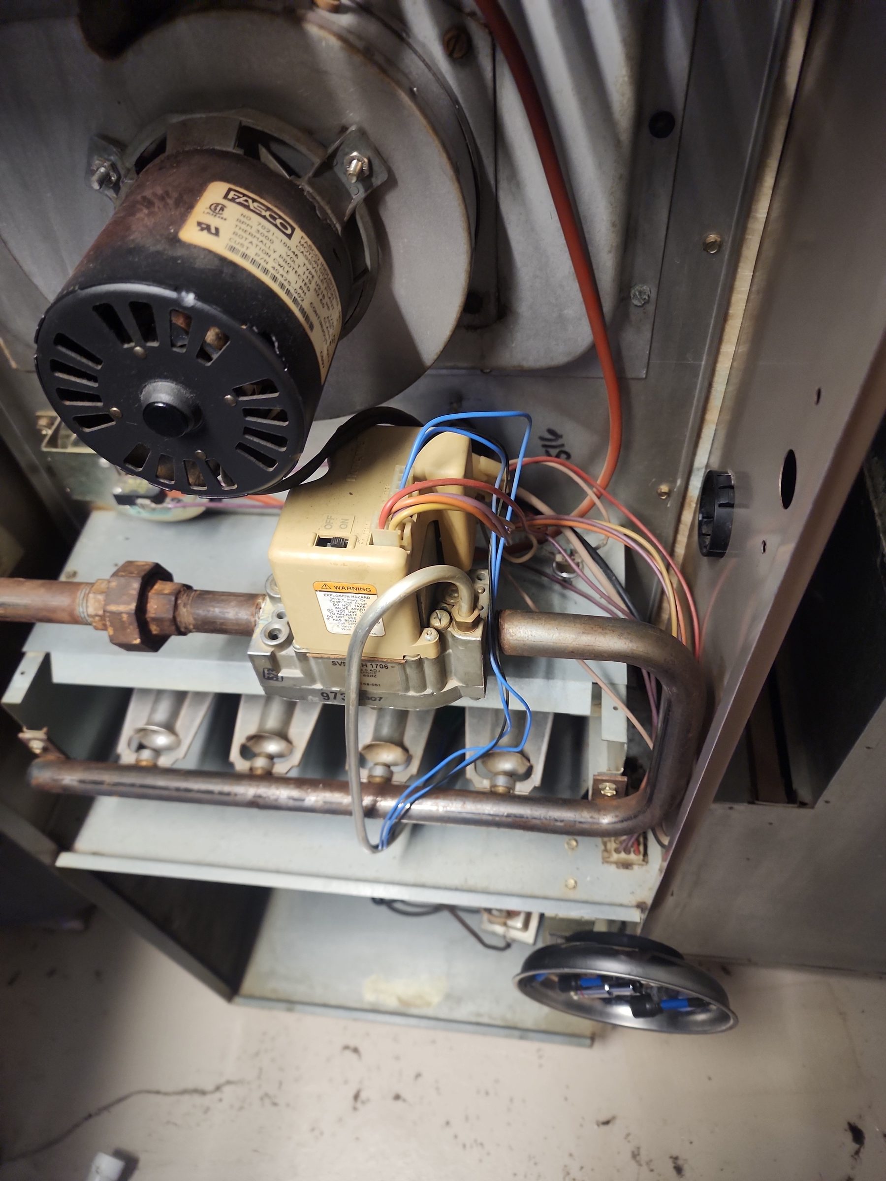 Furnace inducer, gas valve and burners