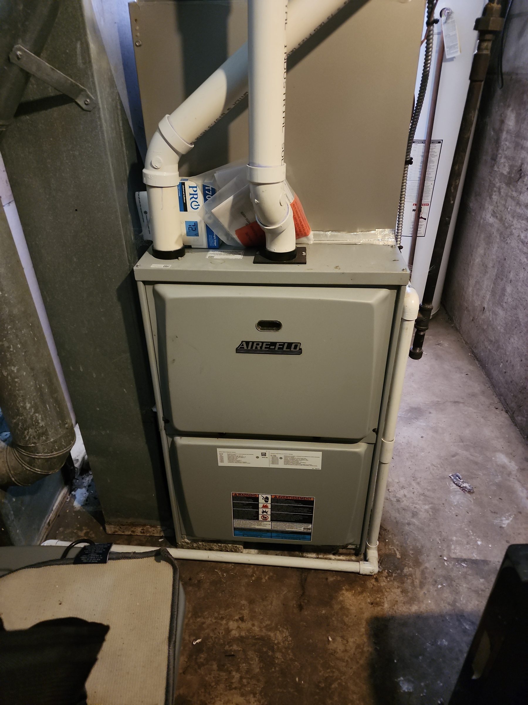 High-efficiency furnace with PVC venting