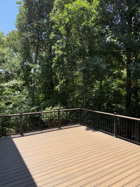 Finished Campos composite deck viewed from the yard in Taylors, South Carolina