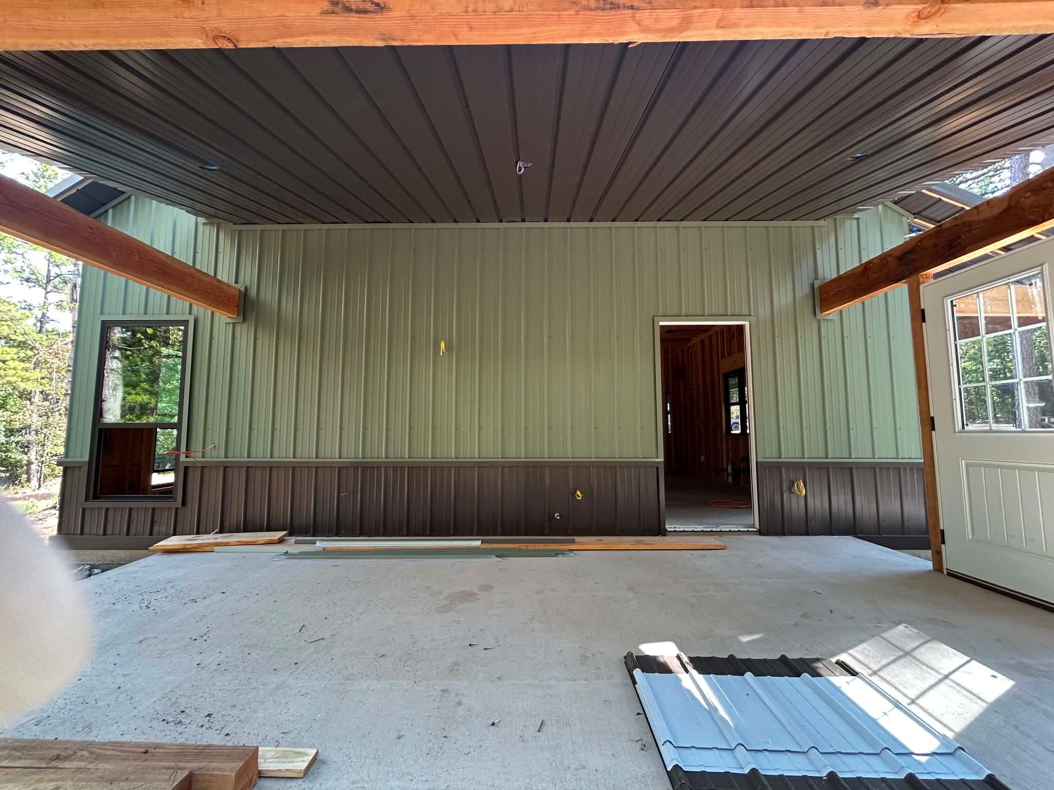 Flooring contractor in Poteau OK completed by N2 Garcia's Construction LLC