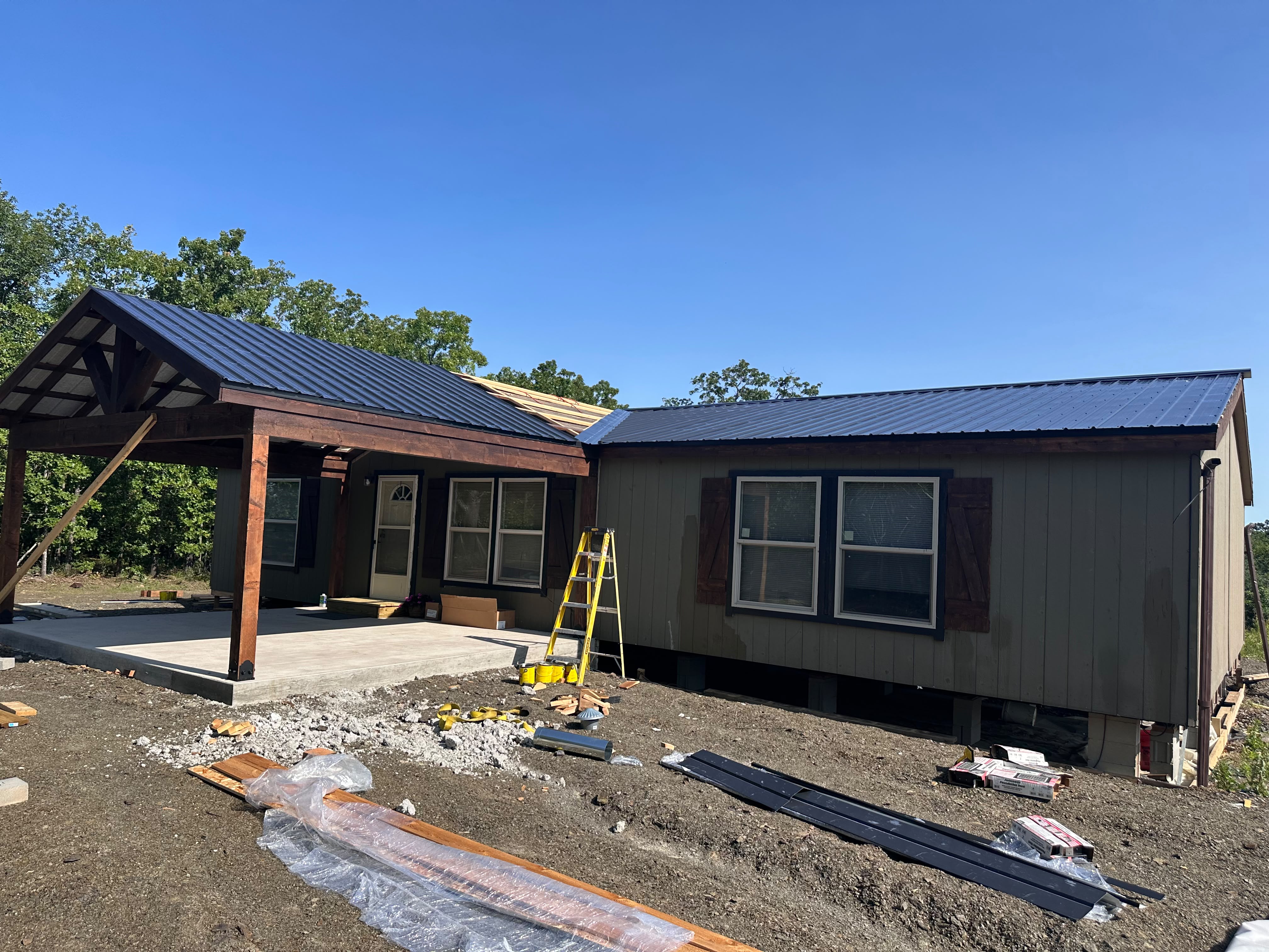 custom deck, porch and stairs build project by N2 Garcia's Construction LLC in Heavener, OK