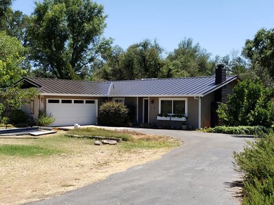 {{ custom_values.service_2 }} in {{custom_values.area_3})