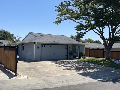 {{ custom_values.service_3 }} in {{custom_values.area_3})