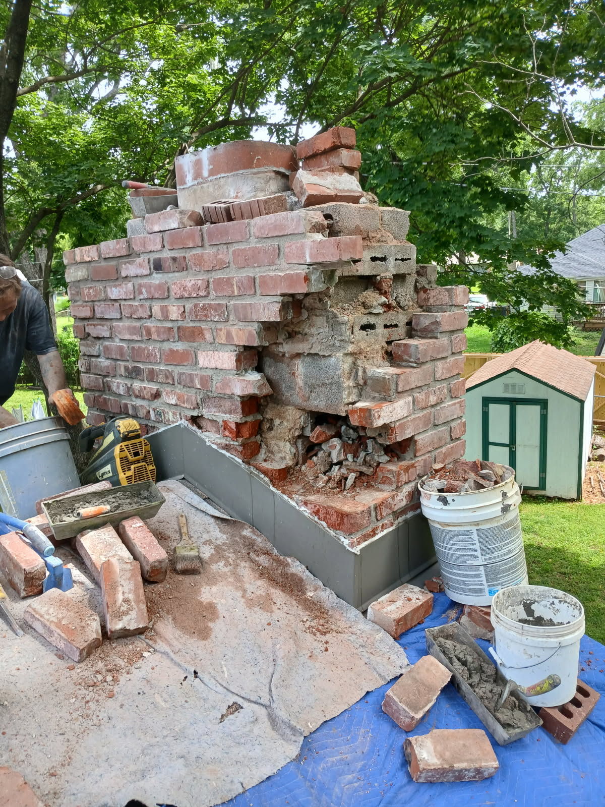 Chimney masonry repair before work
