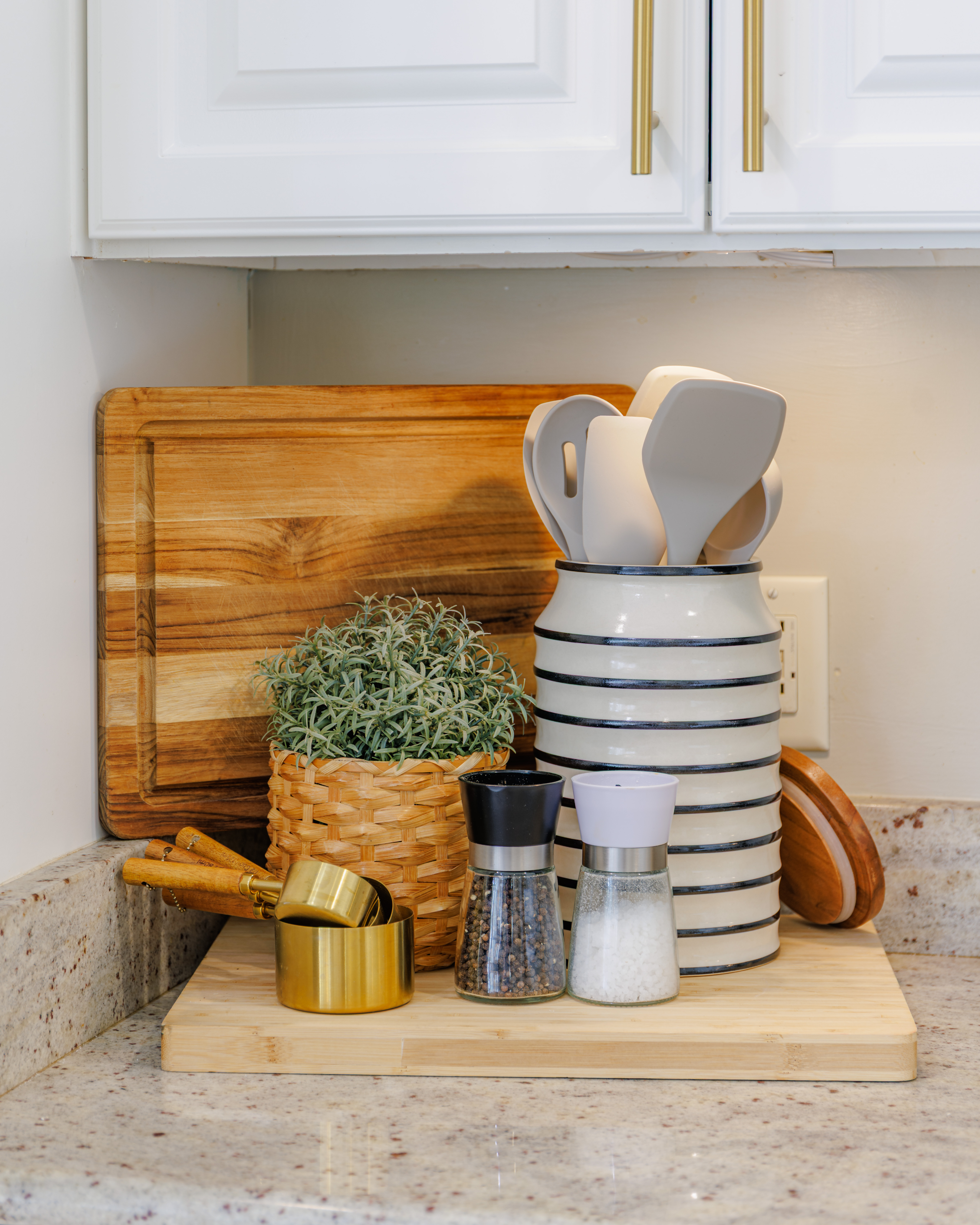 The Retreat at San Marco — styled dining area with curated tableware, ceramics and warm coastal finishes